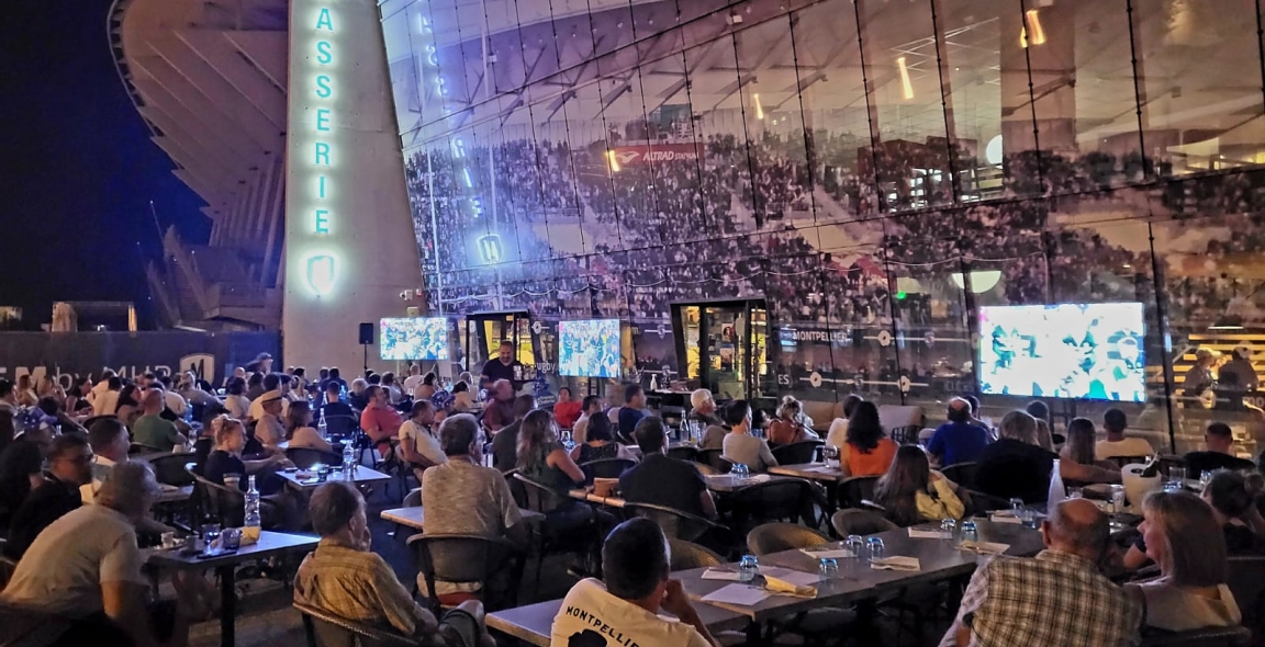 LA BRASSERIE EN MODE GUINGUETTE POUR LA FINALE ! 