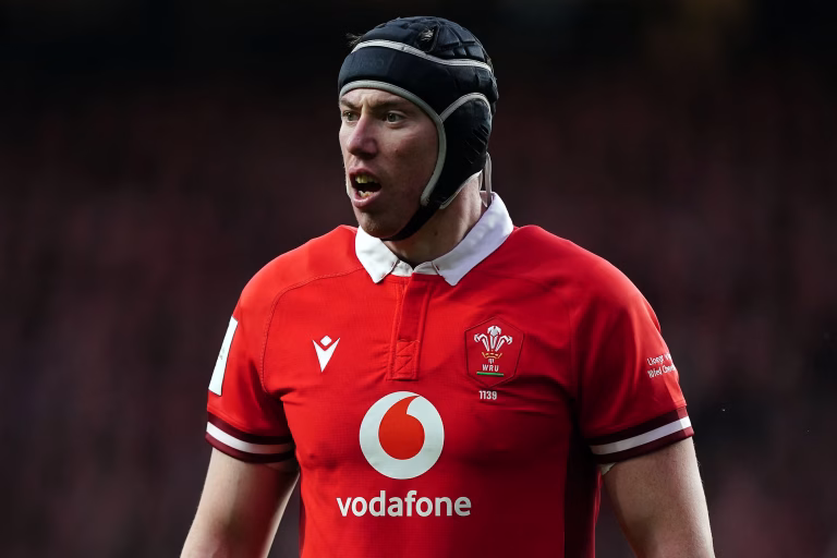 Adam Beard rejoint le MHR !